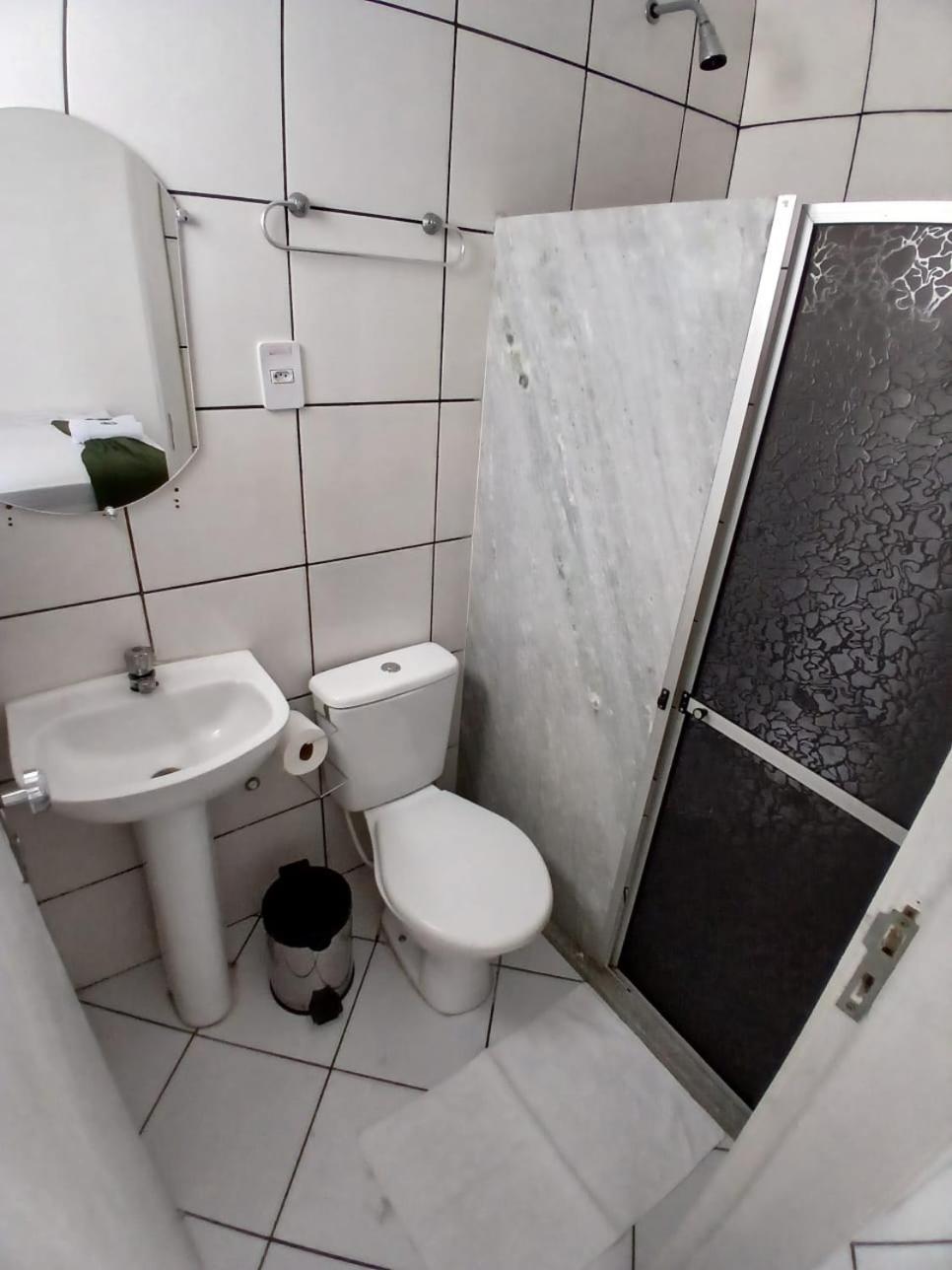 Hotel Aconchegante Жекие Экстерьер фото